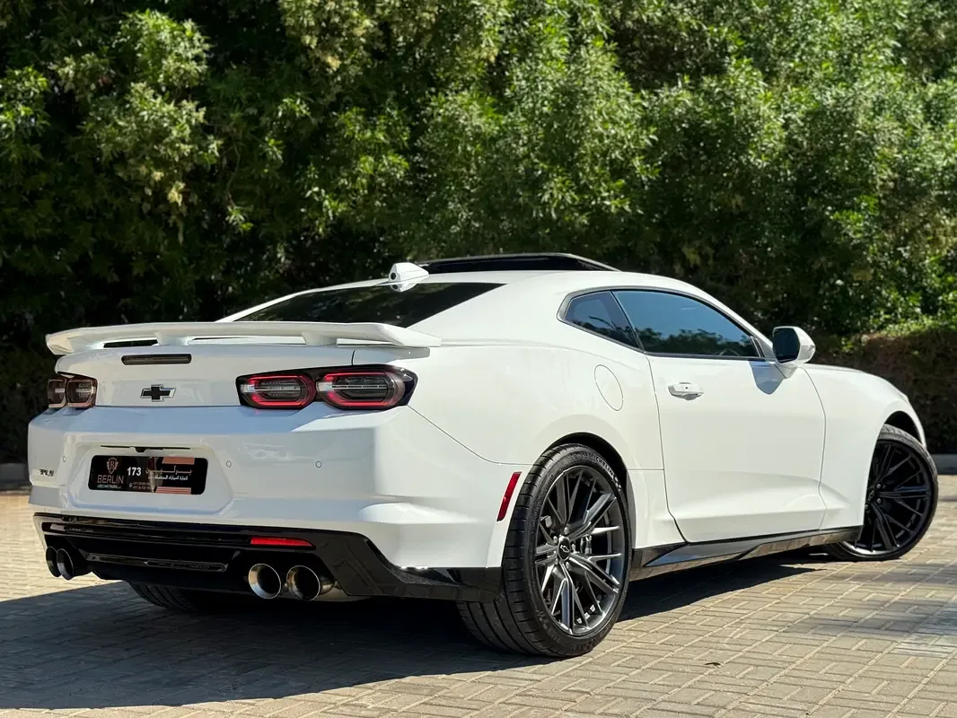 Chevrolet Camaro 6.2 AT (455 hp) - 11