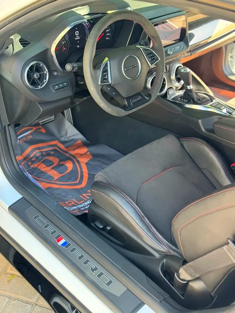 Chevrolet Camaro 6.2 AT (455 hp) - 12