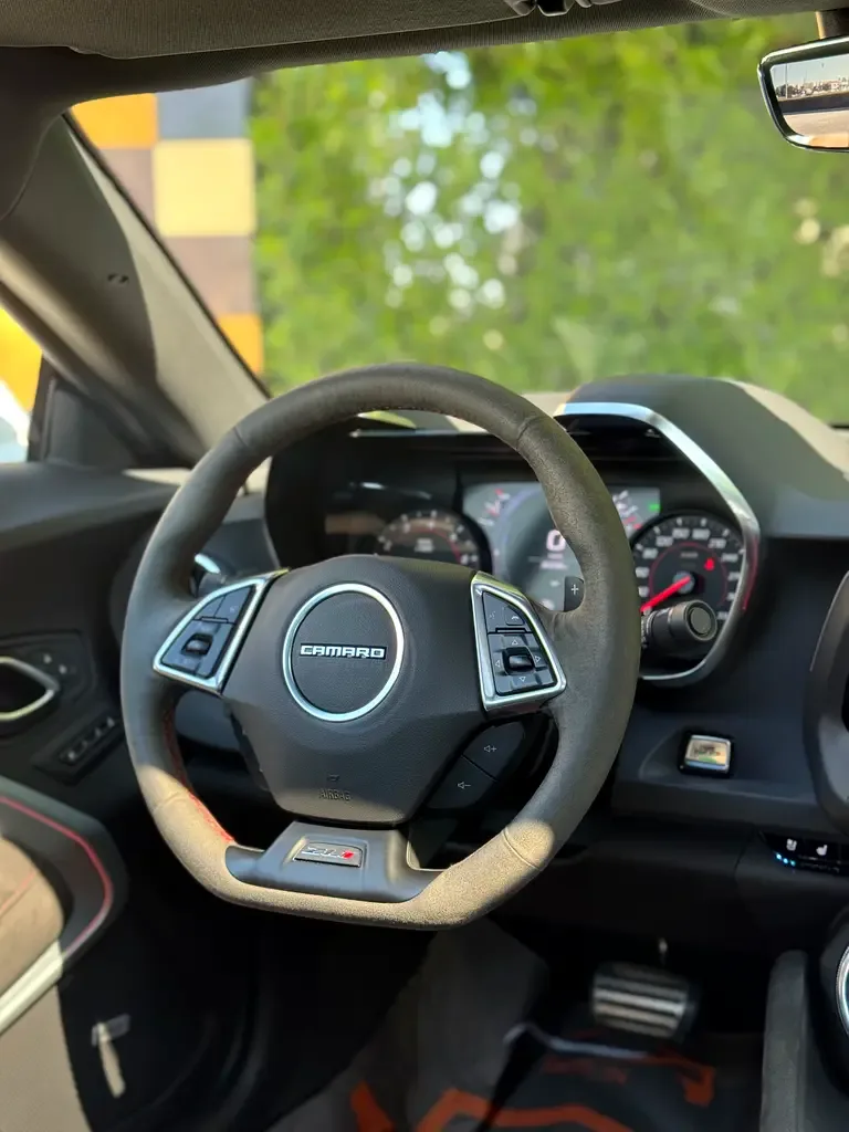 Chevrolet Camaro 6.2 AT (455 hp) - 18