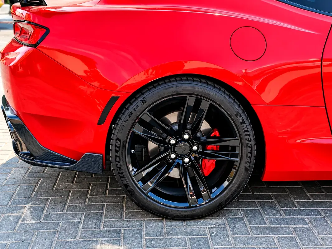 Chevrolet Camaro 6.2 AT (455 hp) - 11
