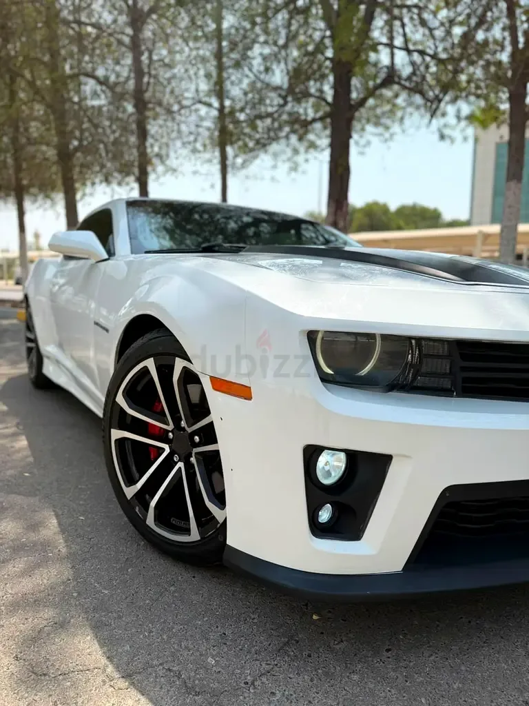 Chevrolet Camaro 6.2 AT (589 hp)