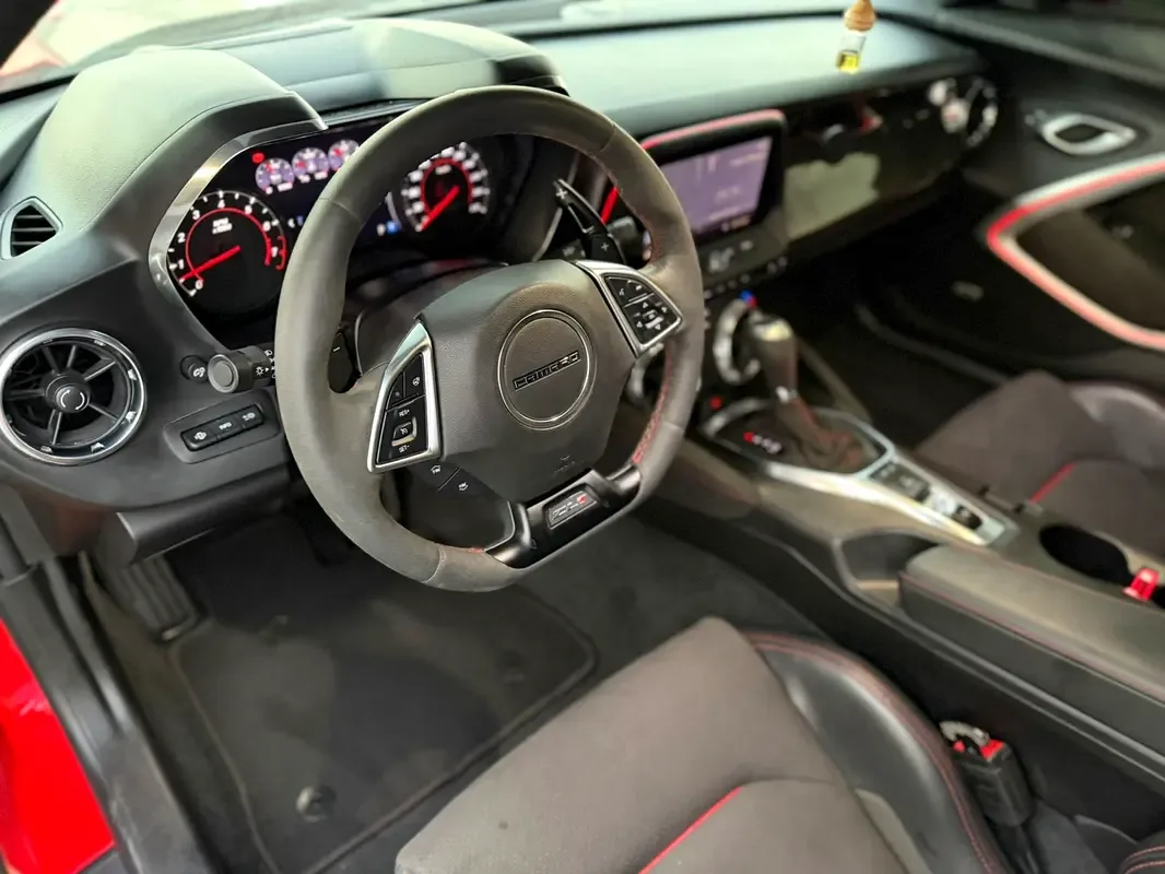 Chevrolet Camaro 6.2 AT (650 hp) - 11