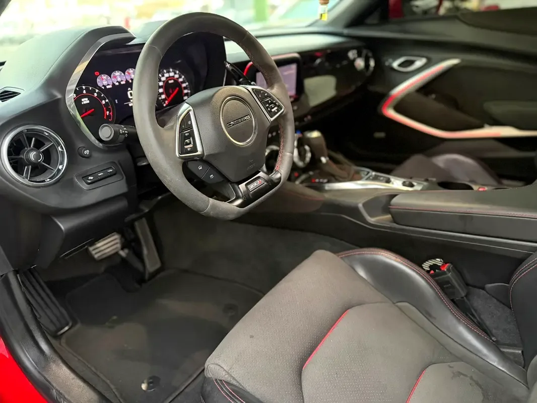 Chevrolet Camaro 6.2 AT (650 hp) - 10