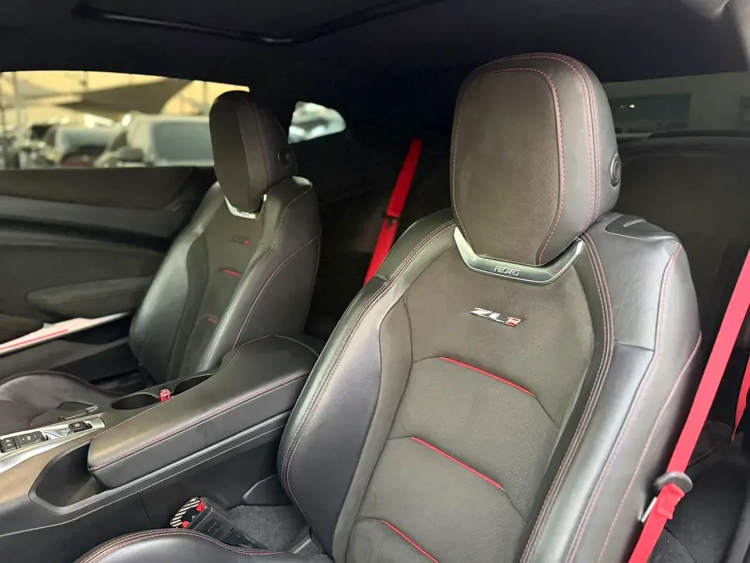 Chevrolet Camaro 6.2 AT (650 hp) - 13
