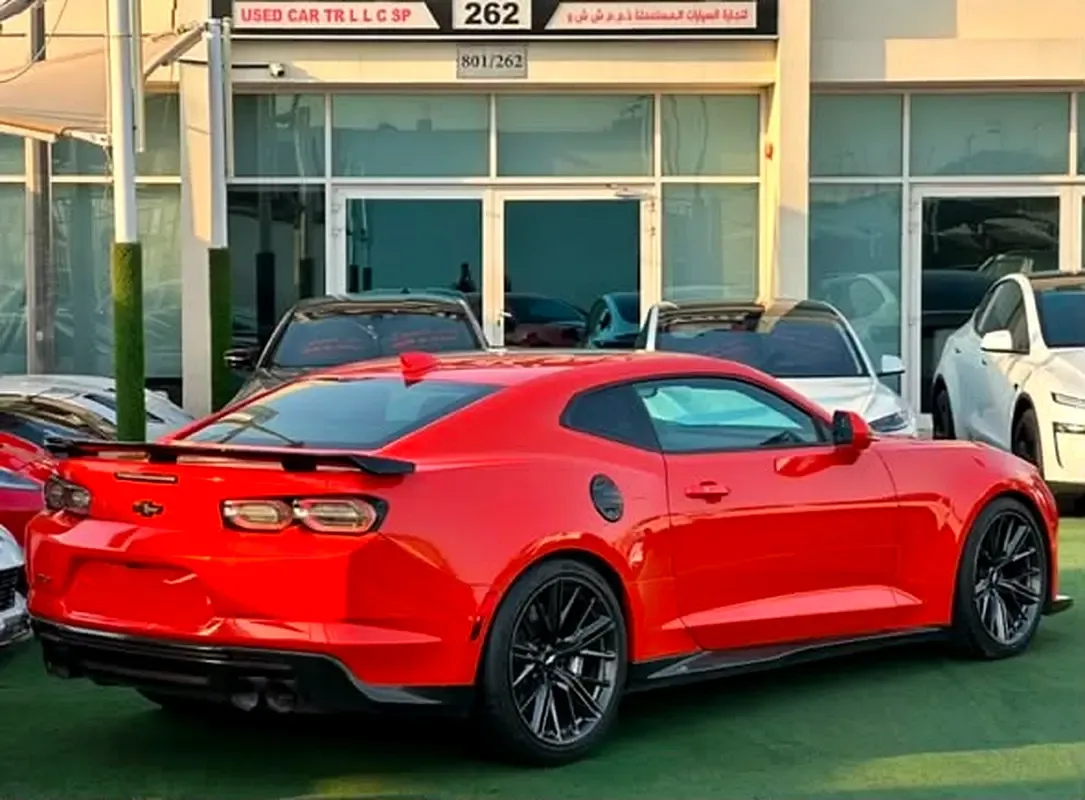 Chevrolet Camaro 6.2 AT RWD (455 حصان) - 4