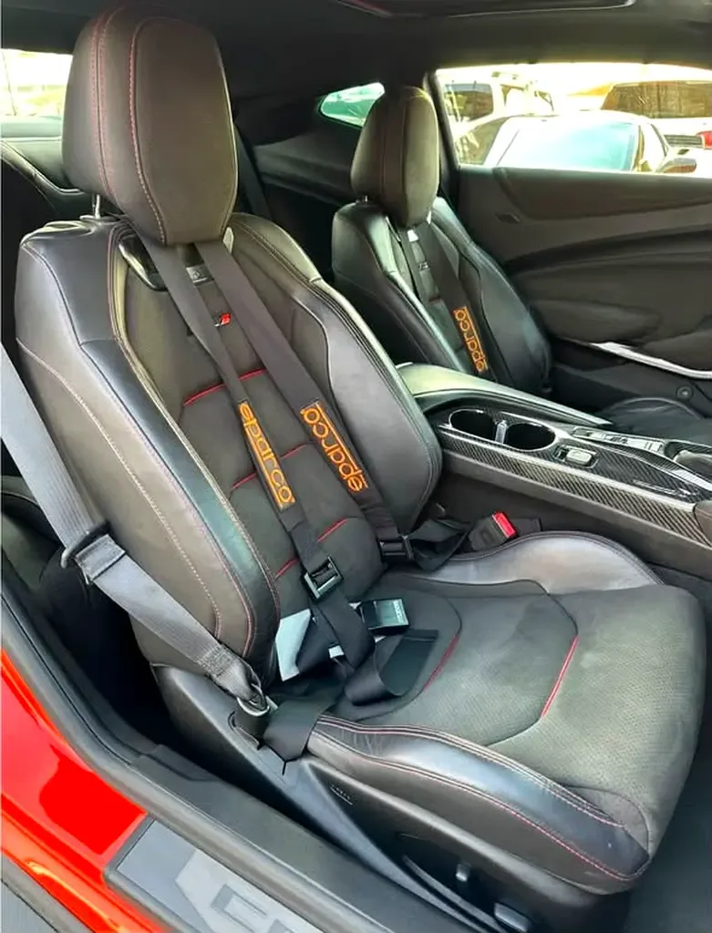 Chevrolet Camaro 6.2 AT RWD (455 حصان) - 9