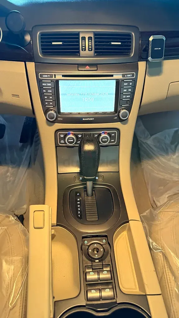 Chevrolet Caprice 3.6 AT (301 hp) - 13