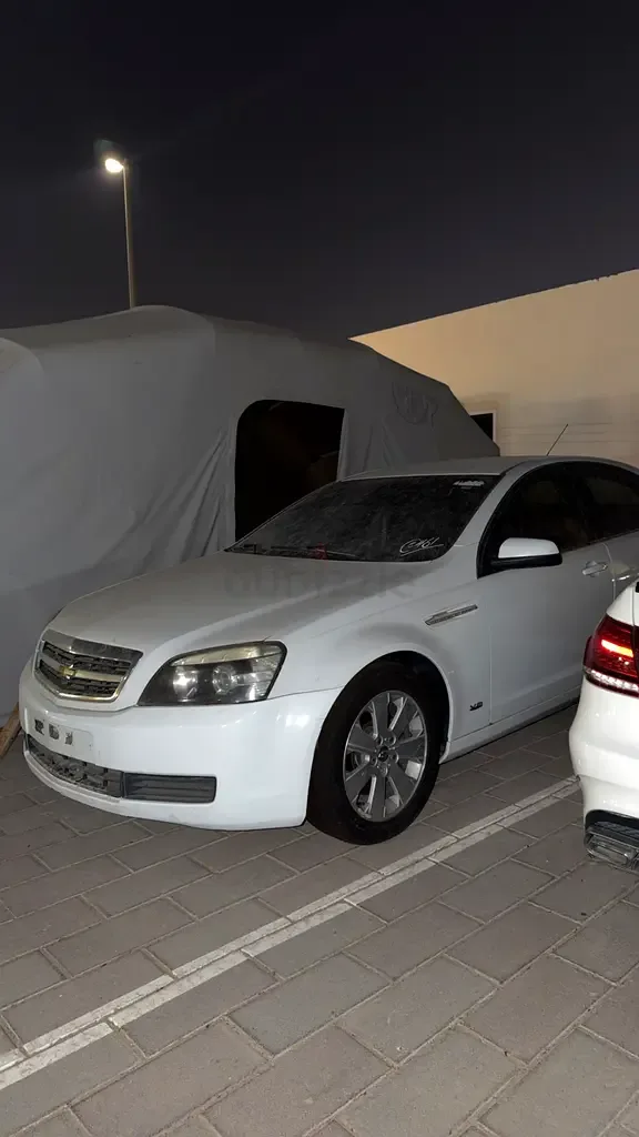 Chevrolet Caprice 6.0 AT (360 hp)