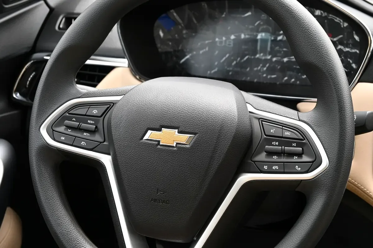 Chevrolet Captiva 1.5 CVT (147 hp) - 8