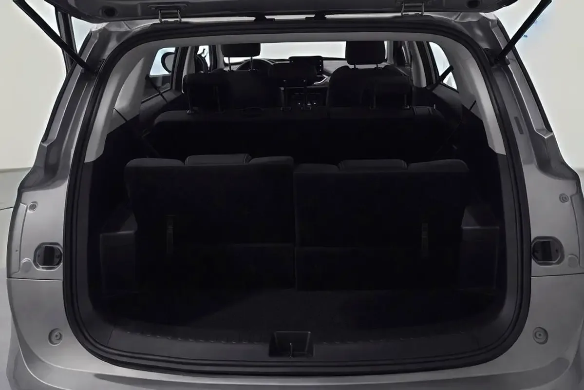 Chevrolet Captiva 1.5 CVT (147 hp) - 11