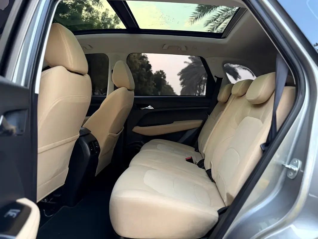 Chevrolet Captiva 1.5 CVT (147 hp) - 15