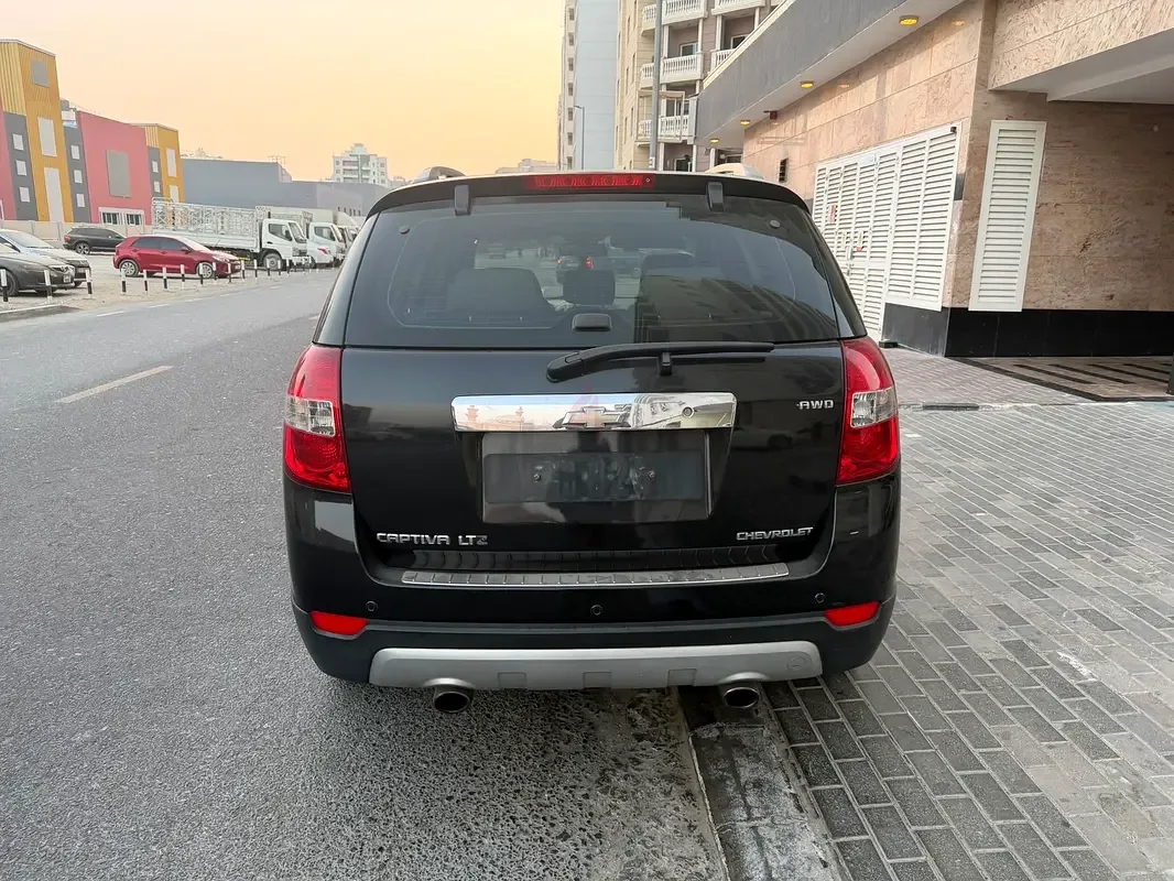 Chevrolet Captiva 3.0 AT (249 حصان) - 4