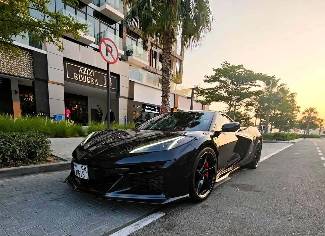 Chevrolet Corvette 5.5 AMT (671 حصان)