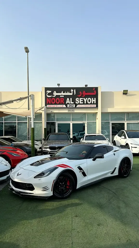 Chevrolet Corvette 6.2 AT (461 حصان) - 2