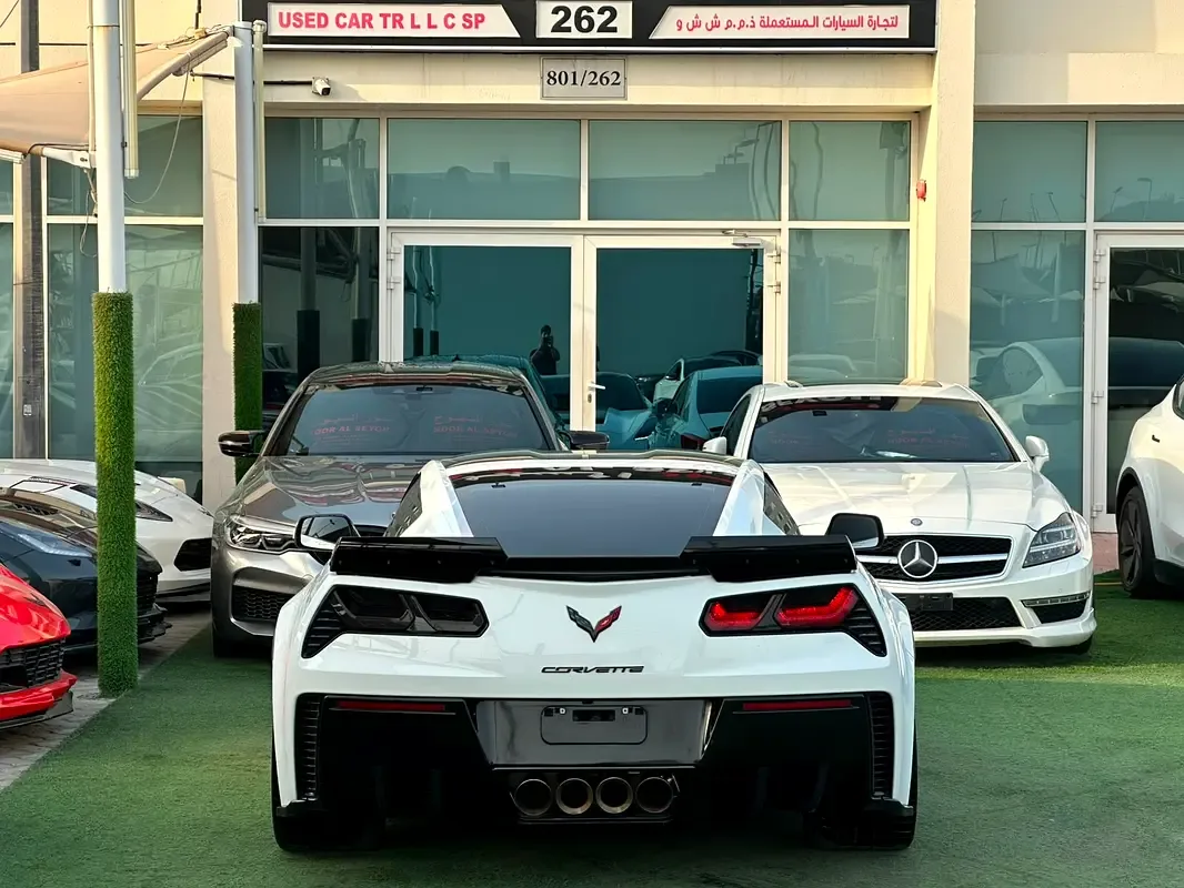 Chevrolet Corvette 6.2 AT (461 حصان) - 5