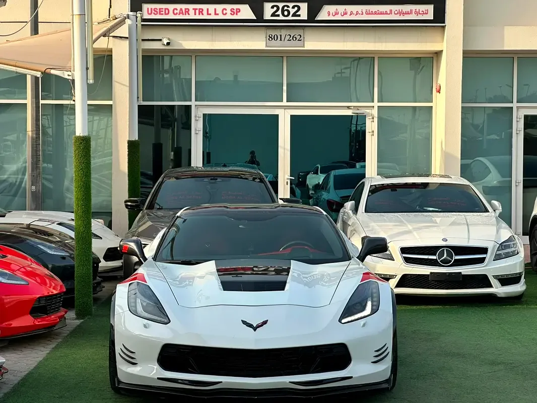 Chevrolet Corvette 6.2 AT (461 حصان) - 6