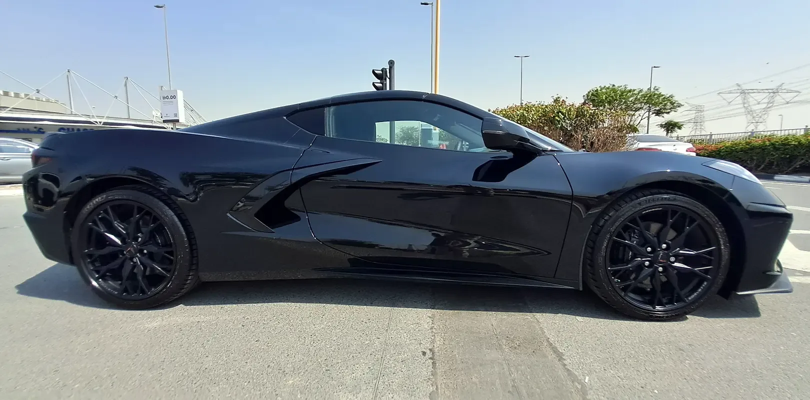Chevrolet Corvette V8 6.2 LT2 (502 حصان) - 12