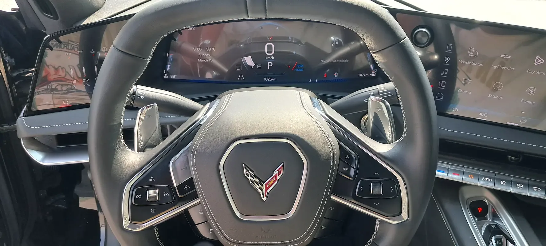 Chevrolet Corvette V8 6.2 LT2 (502 حصان) - 15