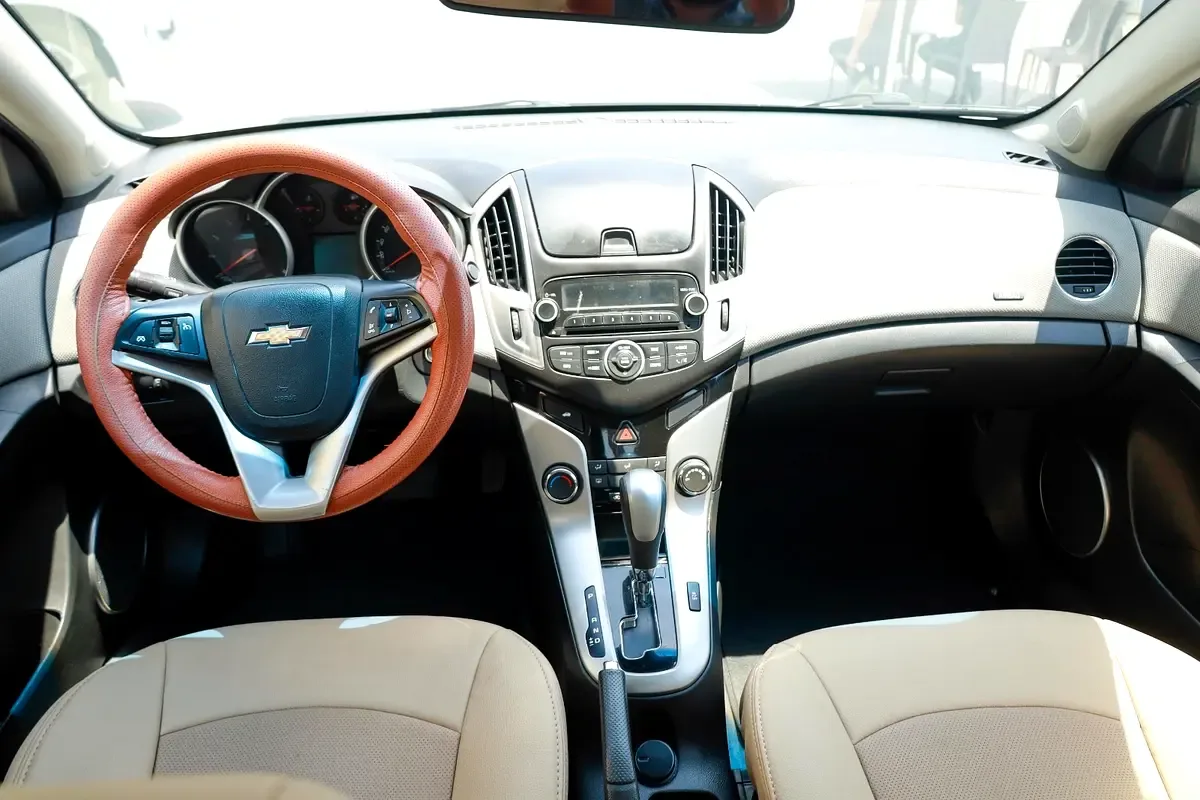 Chevrolet Cruze 1.4 AT (153 حصان) - 12