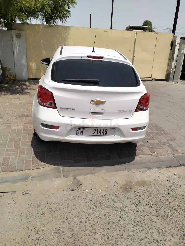 Chevrolet Cruze 1.8 AT (141 حصان) - 2