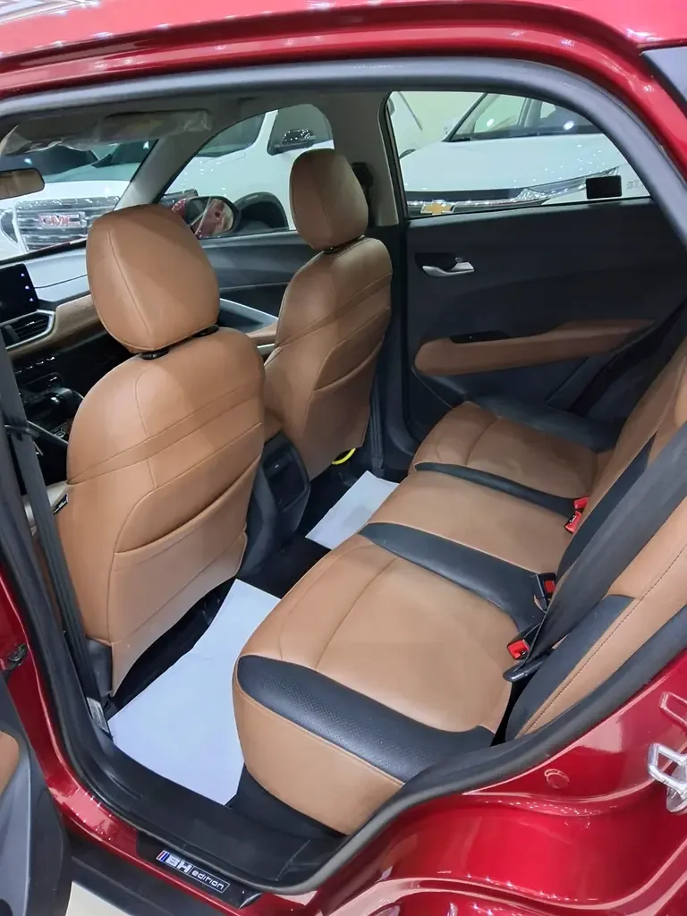 Chevrolet Groove 1.5 CVT (110 hp) - 11