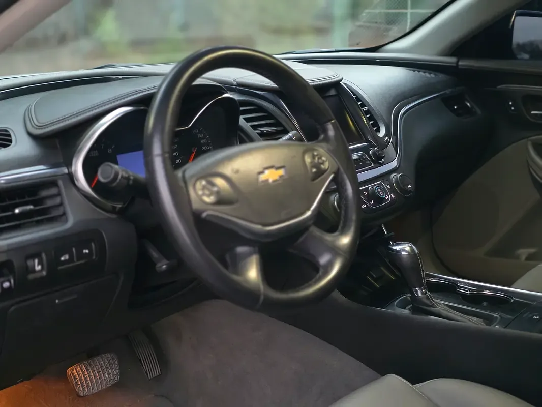 Chevrolet Impala 3.6 AT (309 hp) - 9