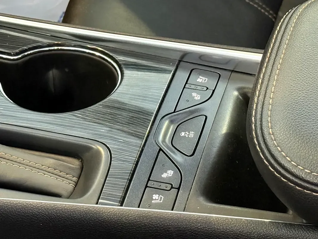 Chevrolet Impala 3.6 AT (309 hp) - 6