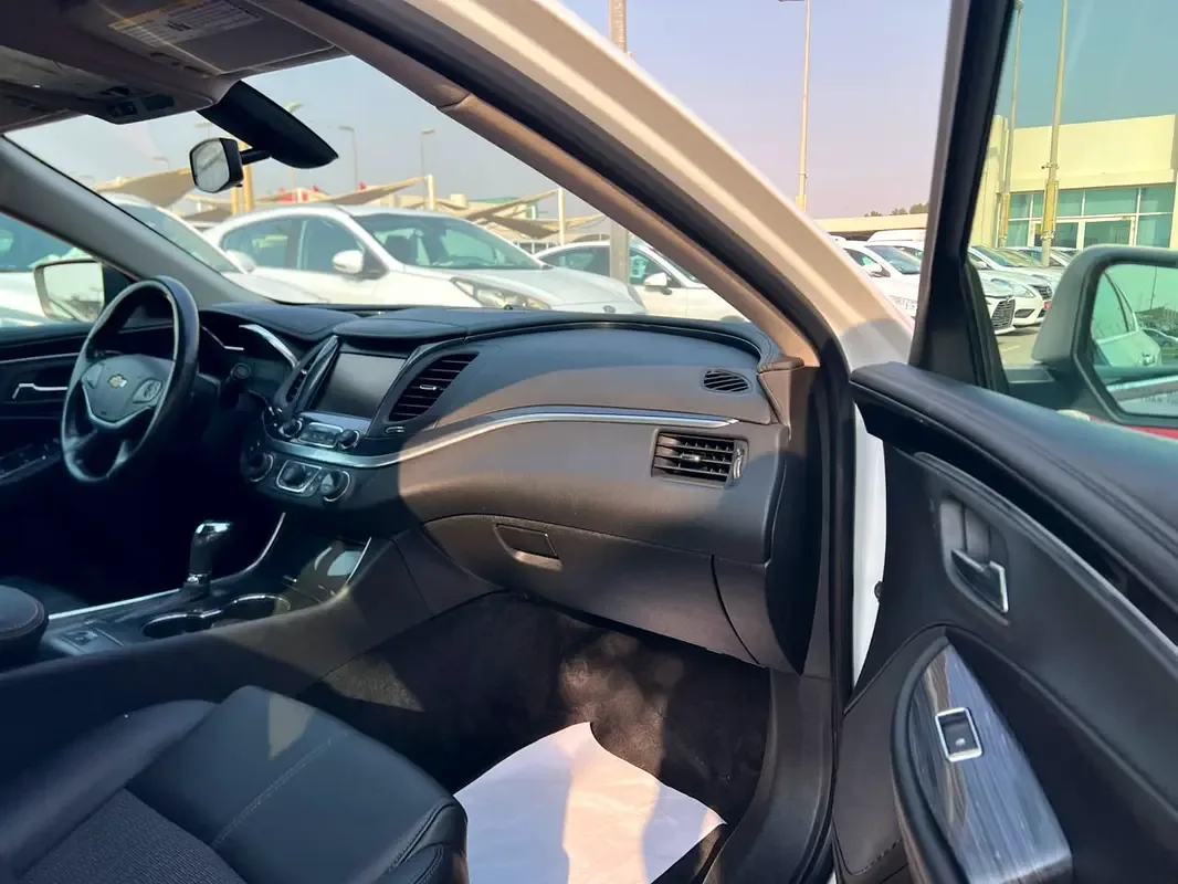 Chevrolet Impala 3.6 AT (309 hp) - 10