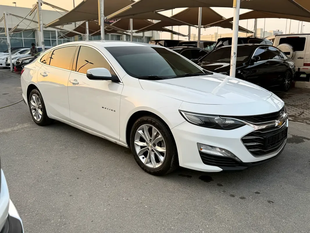 Chevrolet Malibu 2.0 AT (250 hp)
