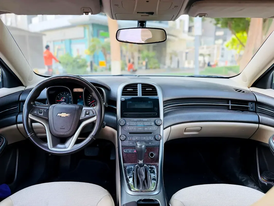 Chevrolet Malibu 2.5 AT (197 حصان) - 16