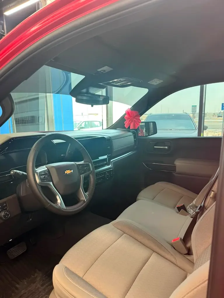 Chevrolet Silverado 2.7 AT RWD (310 حصان) - 6