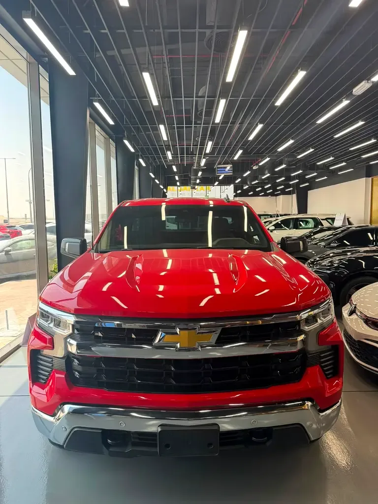 Chevrolet Silverado 2.7 AT RWD (310 حصان) - 8