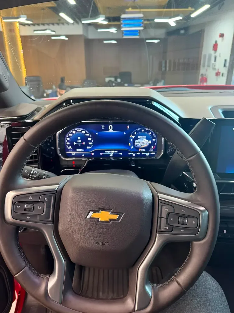 Chevrolet Silverado 2.7 AT RWD (310 حصان) - 7