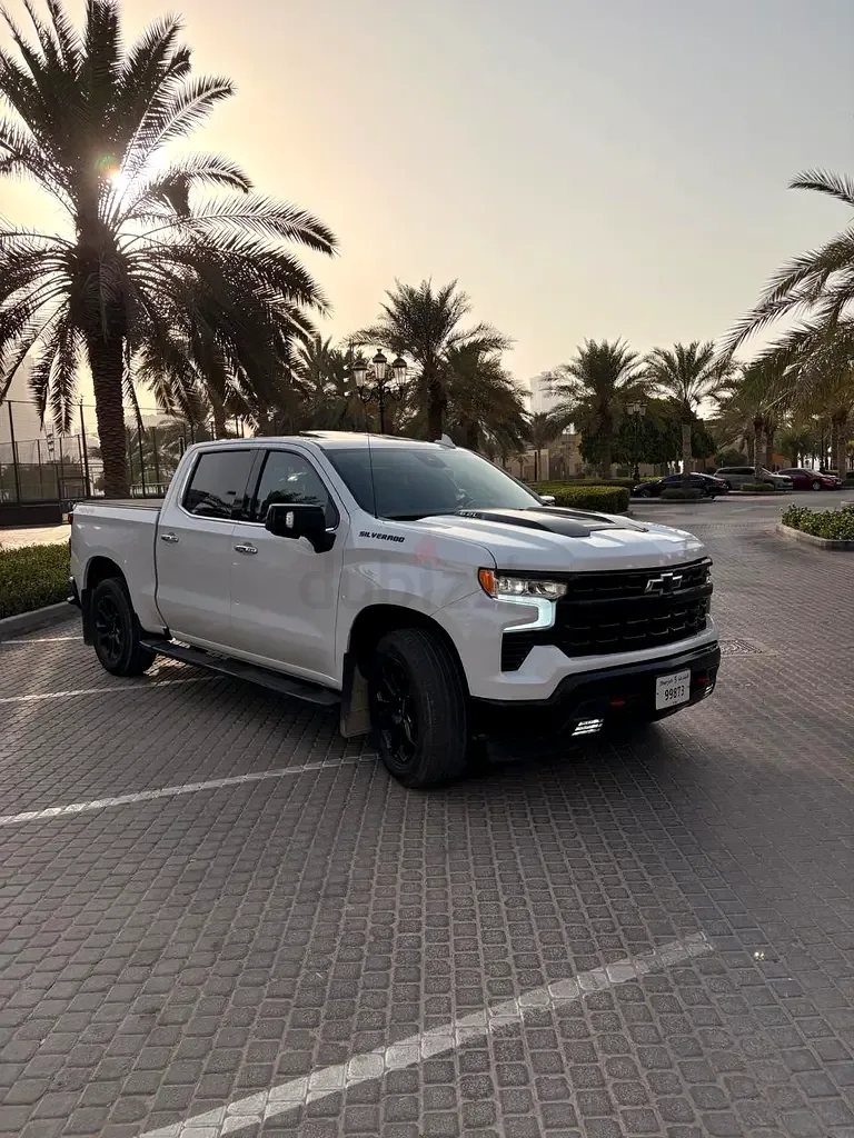 Chevrolet Silverado 5.3 AT (355 حصان) - 5