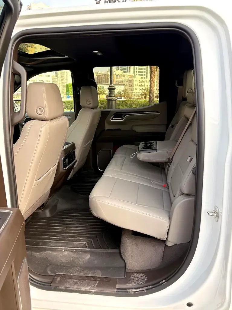 Chevrolet Silverado 5.3 AT (355 حصان) - 3