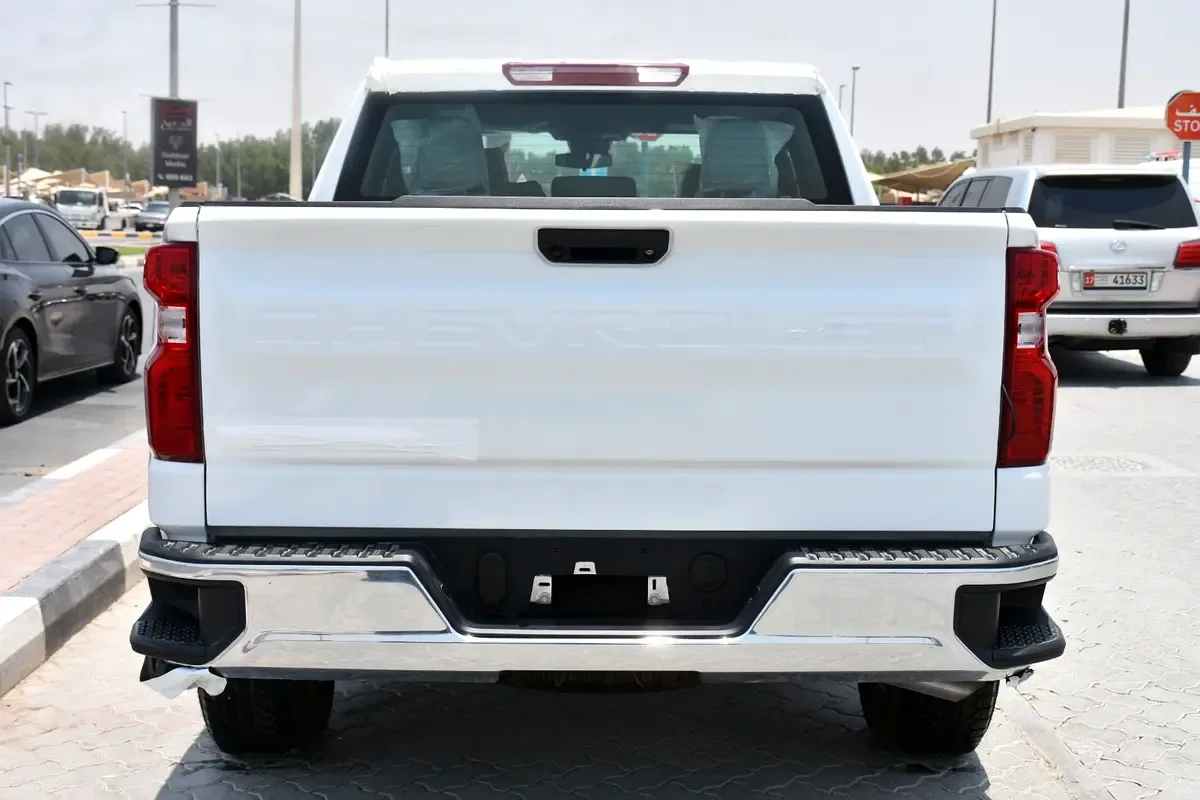 Chevrolet Silverado 5.3 AT (355 حصان) - 3