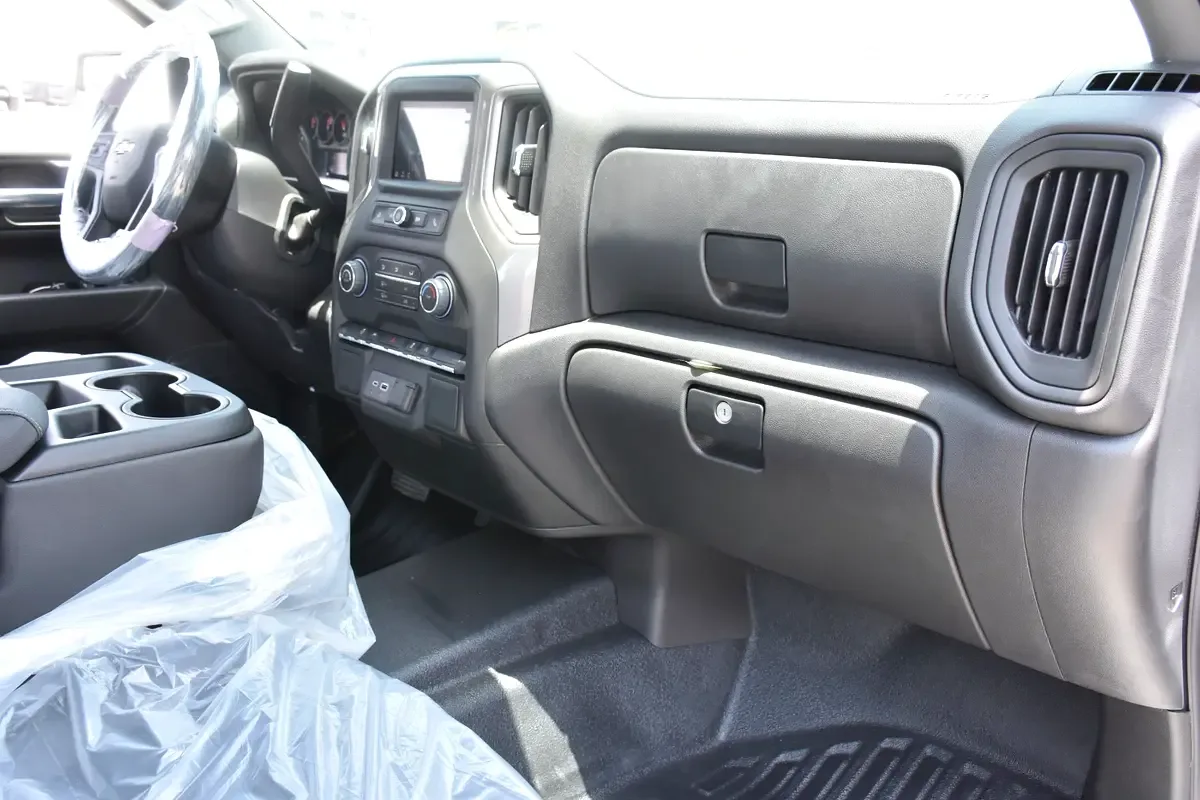 Chevrolet Silverado 5.3 AT (355 حصان) - 10