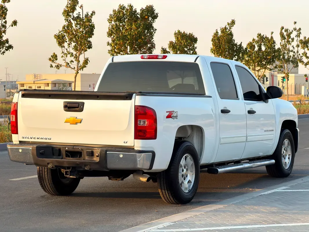 Chevrolet Silverado 5.3 AT (355 حصان) - 7