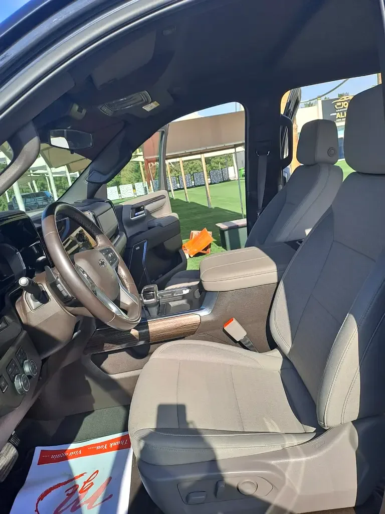 Chevrolet Silverado 5.3 AT (355 حصان) - 9