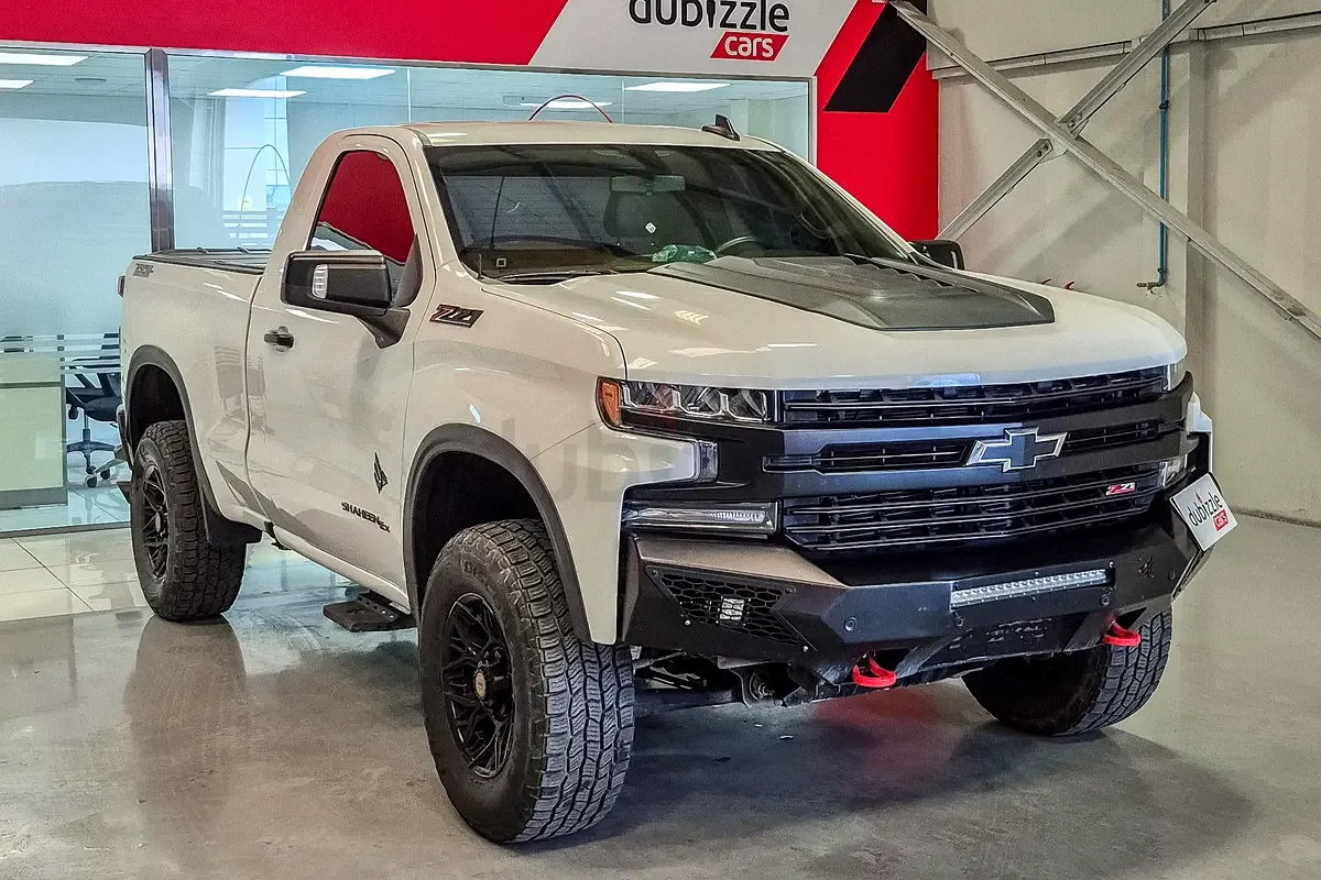 Chevrolet Silverado 5.3 AT RWD (355 hp)