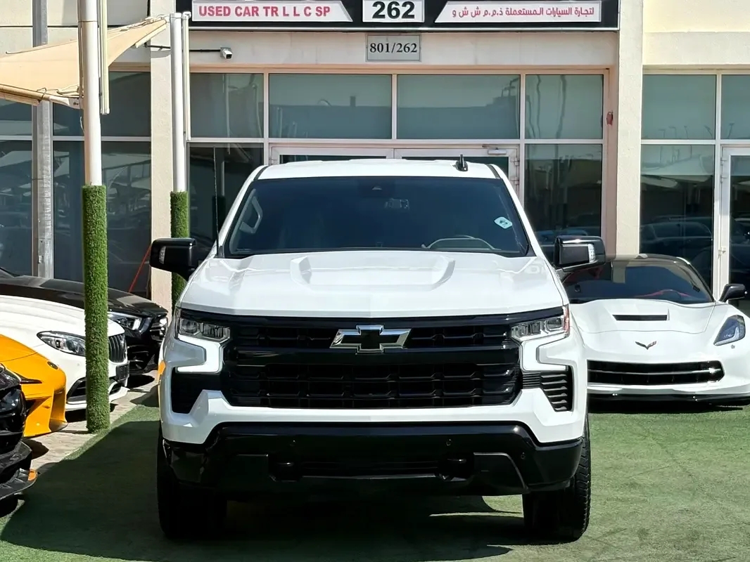 Chevrolet Silverado 5.3 AT RWD (355 حصان) - 2