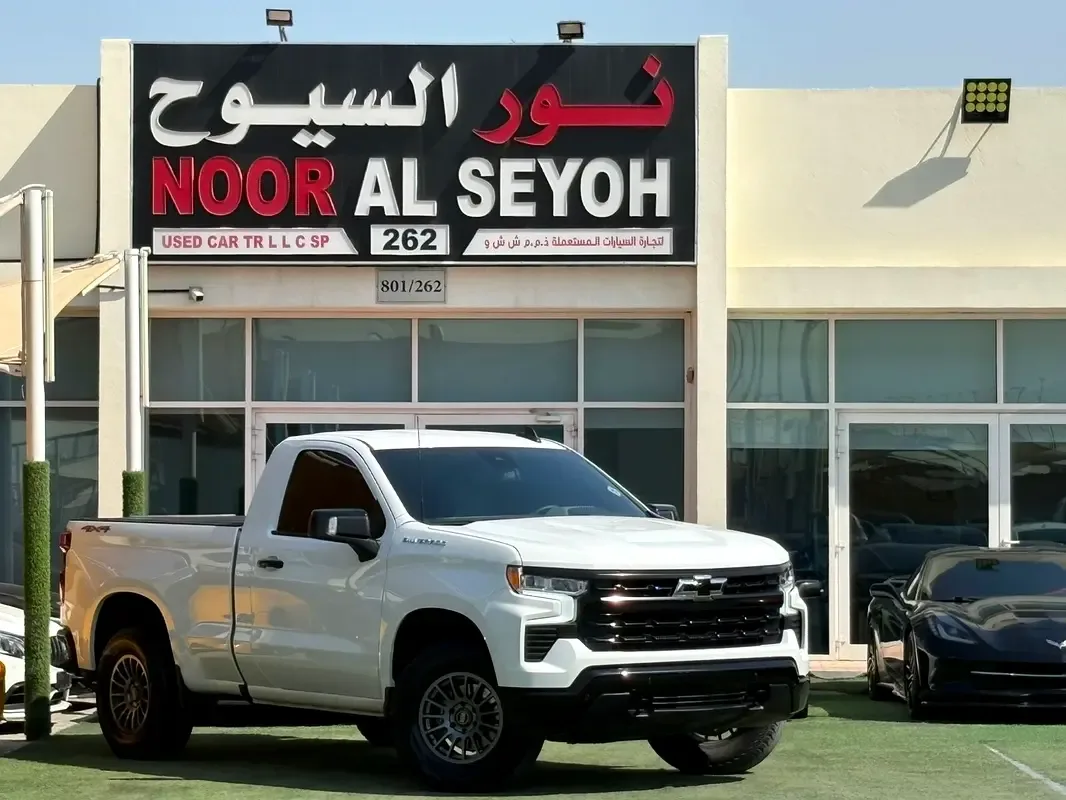 Chevrolet Silverado 5.3 AT RWD (355 hp)