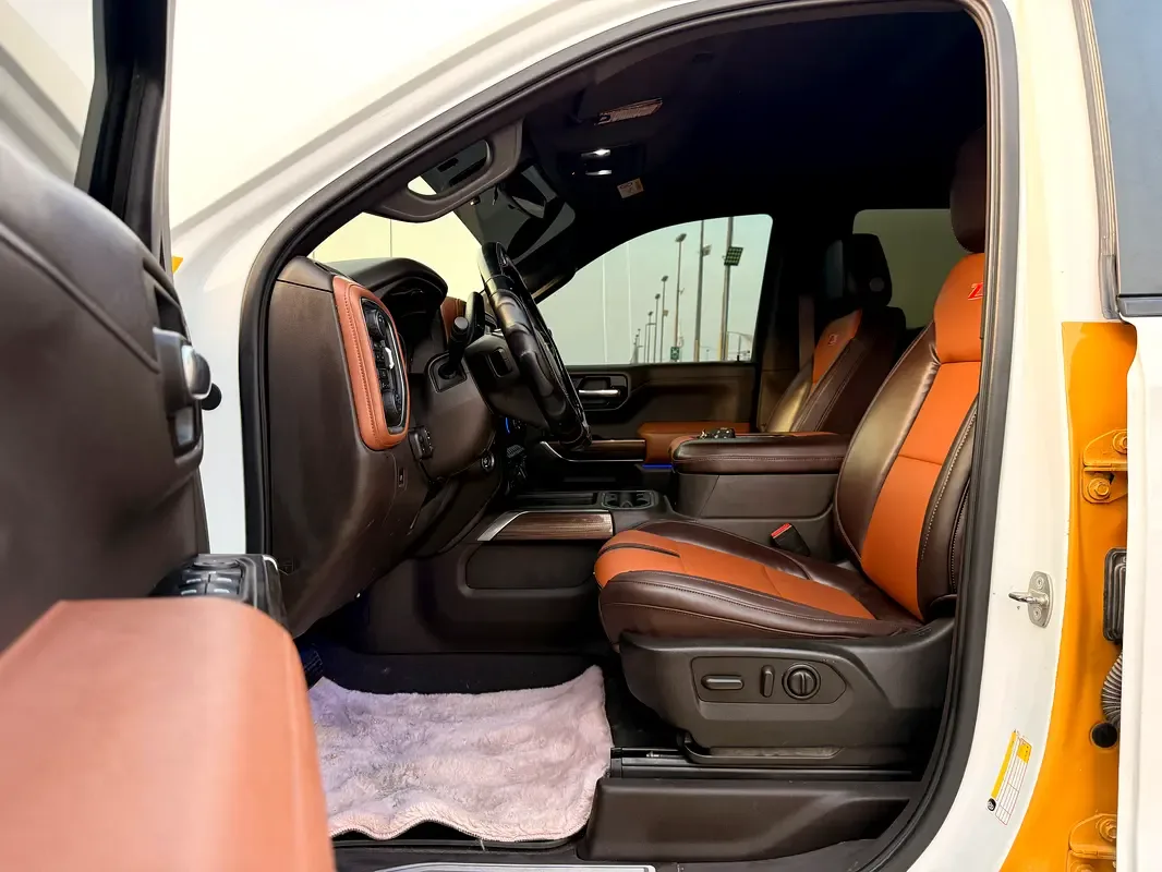 Chevrolet Silverado 5.3 AT RWD (355 حصان) - 7