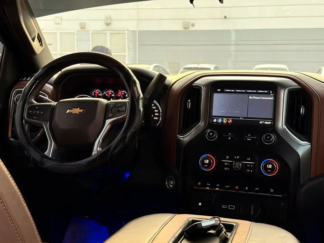 Chevrolet Silverado 5.3 AT RWD (355 حصان) - 8