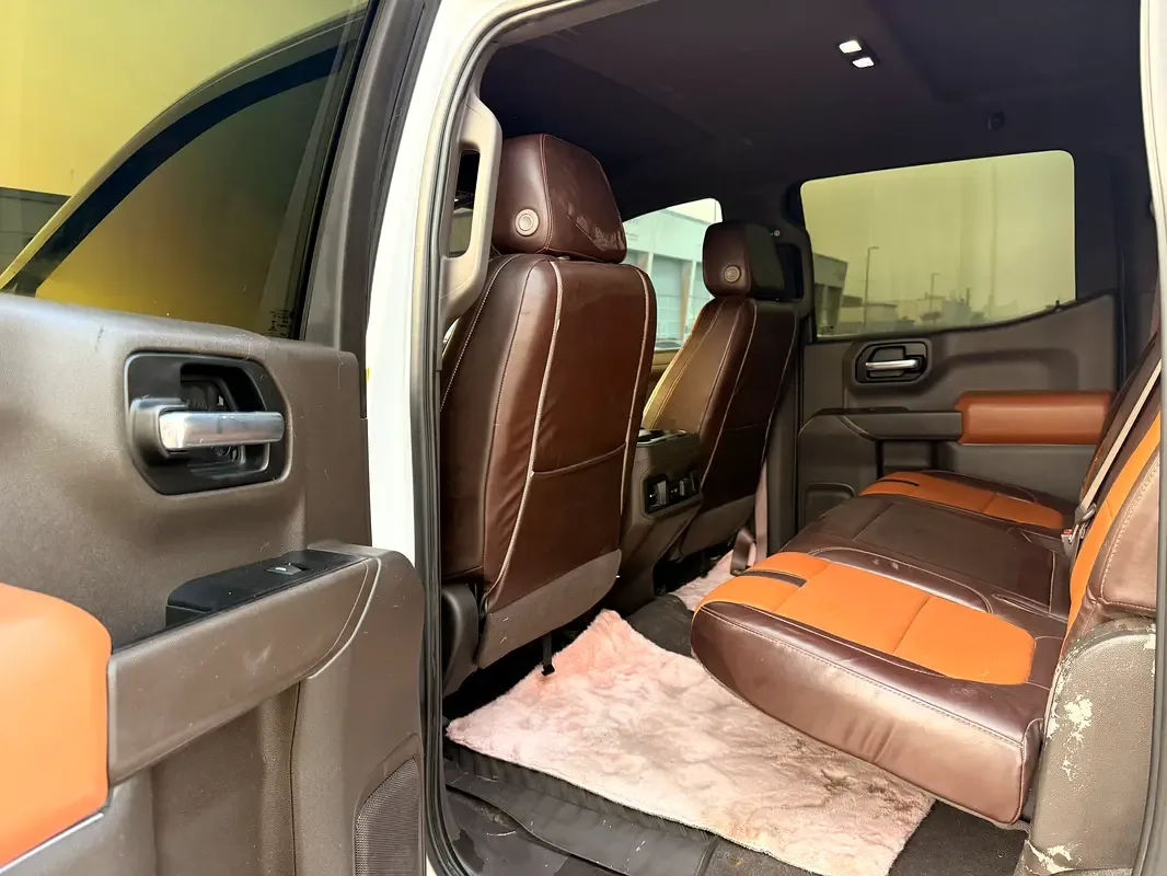 Chevrolet Silverado 5.3 AT RWD (355 حصان) - 11