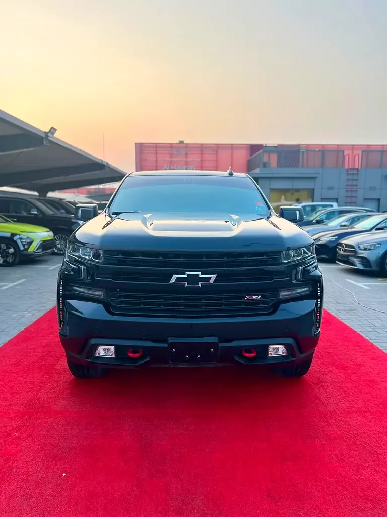 Chevrolet Silverado 5.3 AT RWD (355 hp)