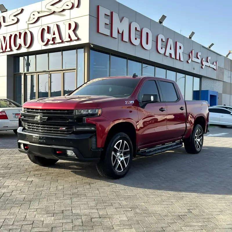 Chevrolet Silverado 6.2 AT (420 hp)