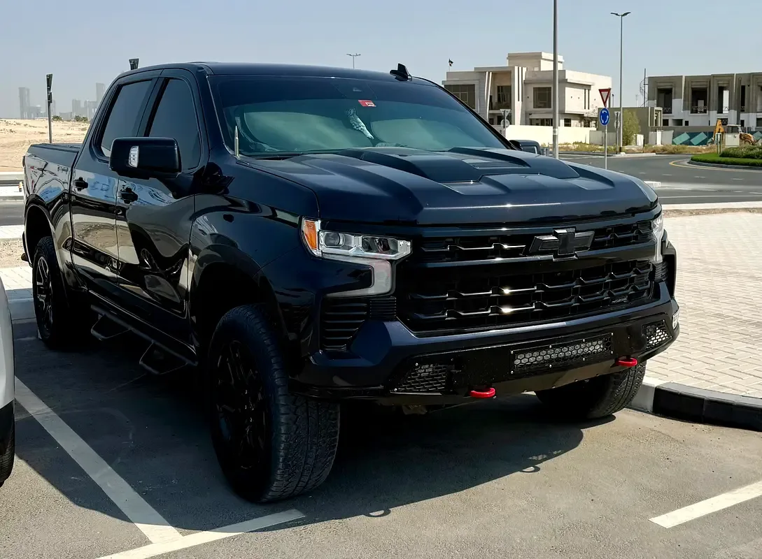 Chevrolet Silverado 6.2 AT 4WD (420 hp)