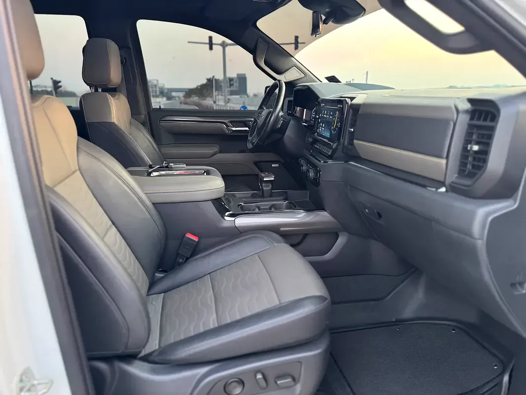 Chevrolet Silverado 6.2 AT 4WD (420 hp) - 14