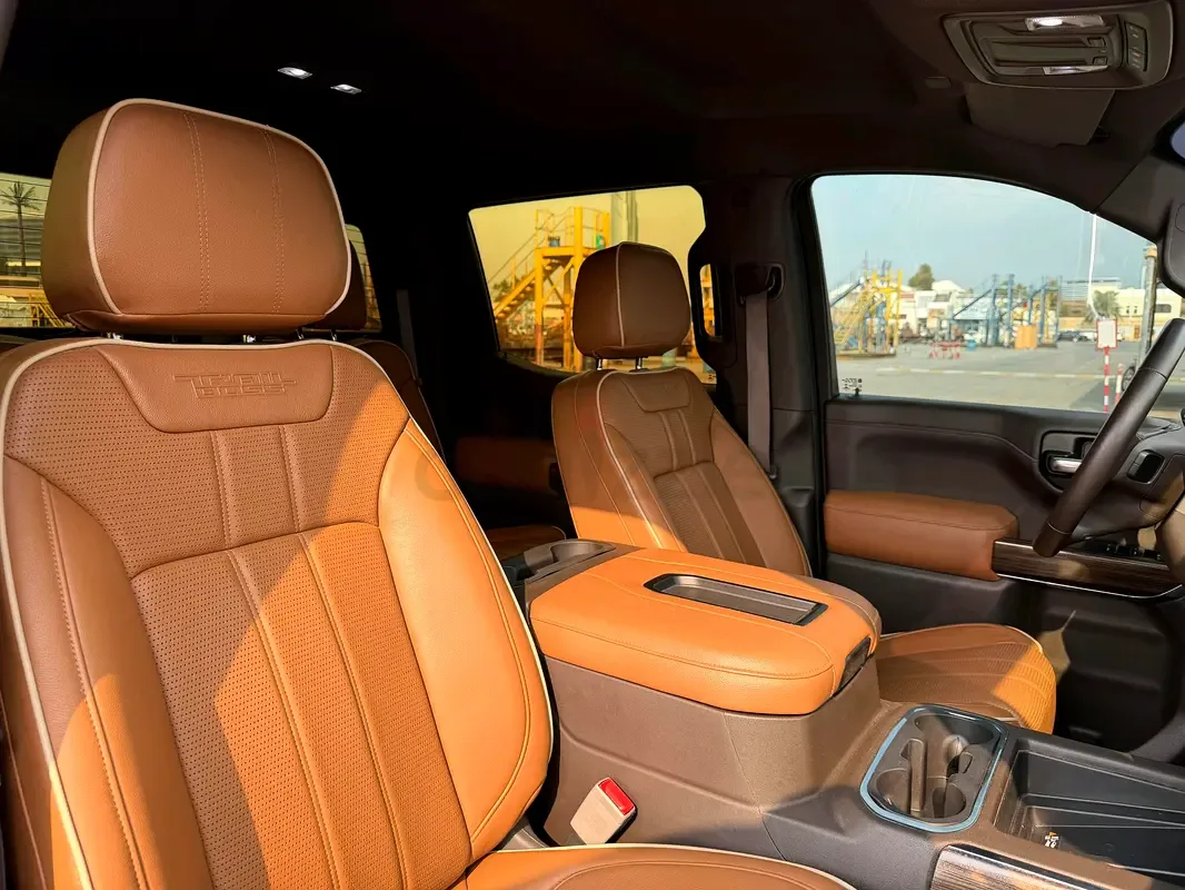 Chevrolet Silverado 6.2 AT RWD (420 حصان) - 9
